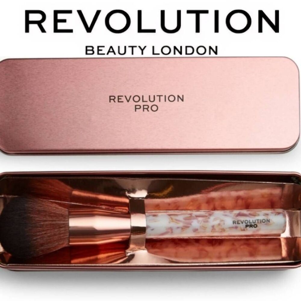 Revolution Beauty Pro Eternal Rose Highlighter Brush